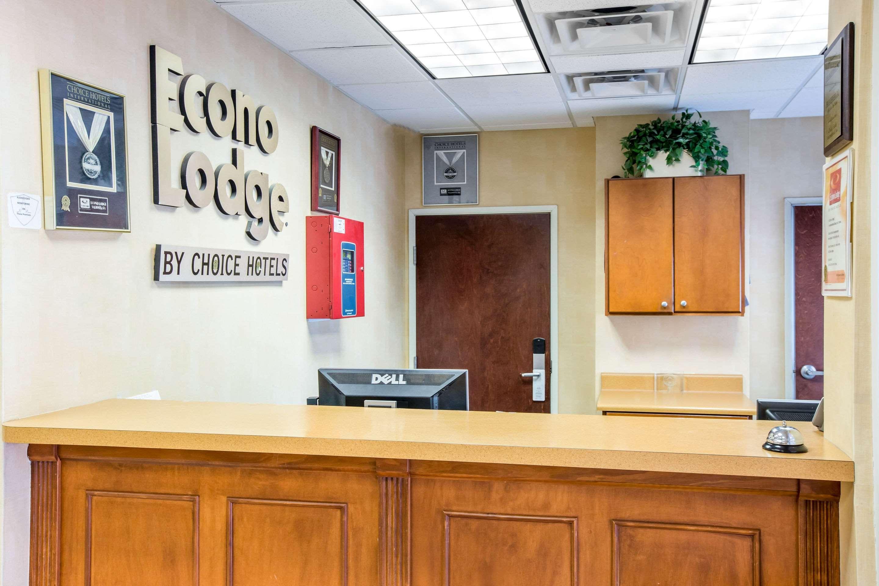 Econo Lodge Валдоста Экстерьер фото