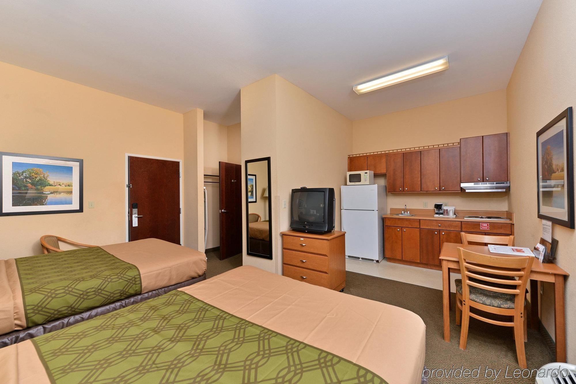 Econo Lodge Валдоста Экстерьер фото